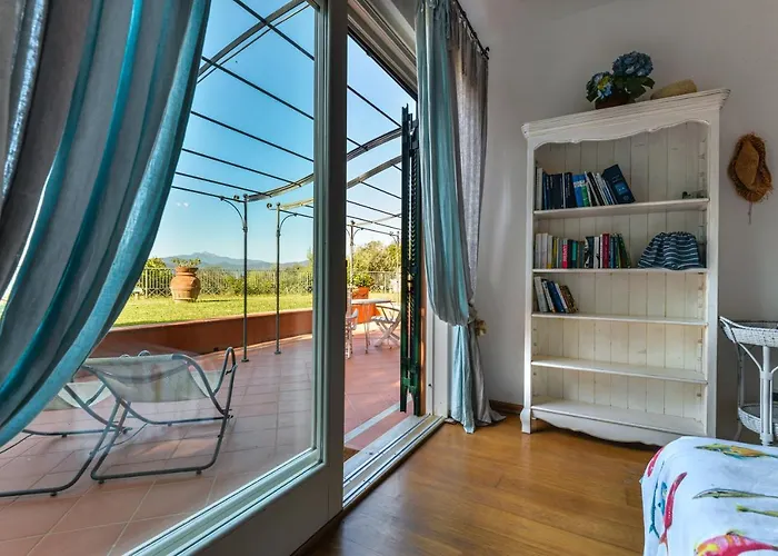 Villa Elba Offsite *