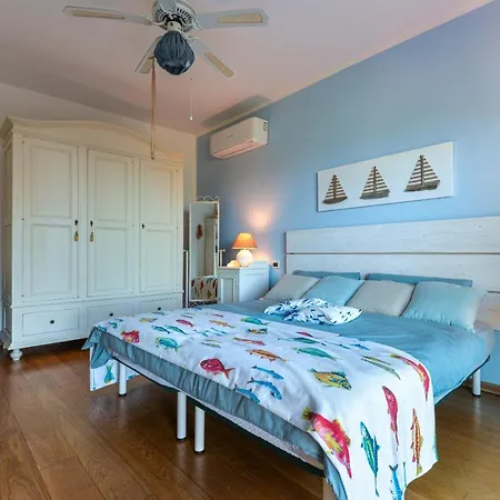 Elba Offsite Villa